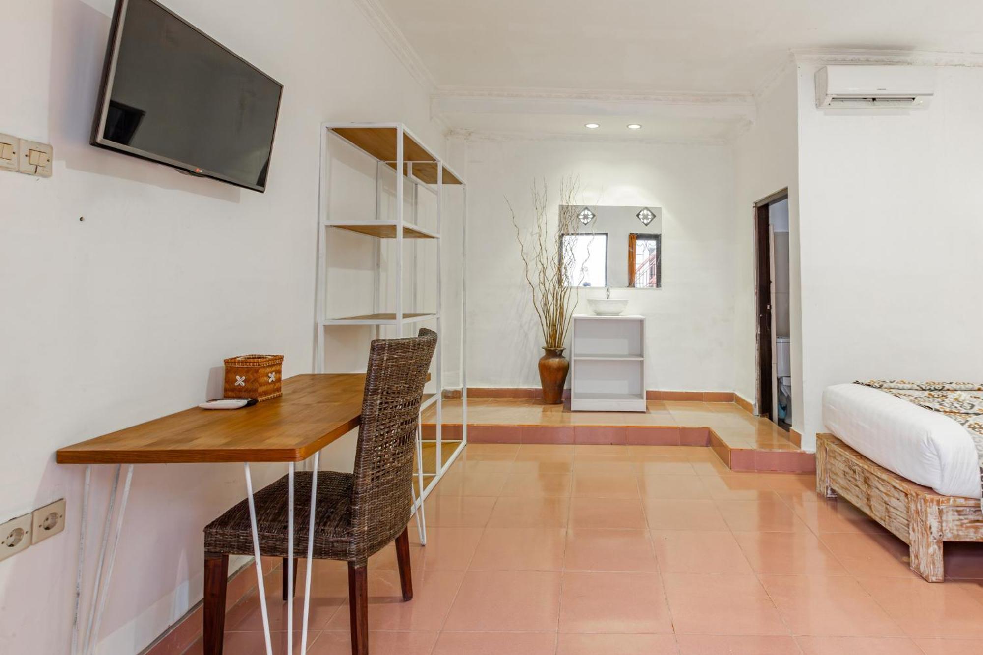 Capital O 93944 Geweka Homestay จิมบาราน ภายนอก รูปภาพ