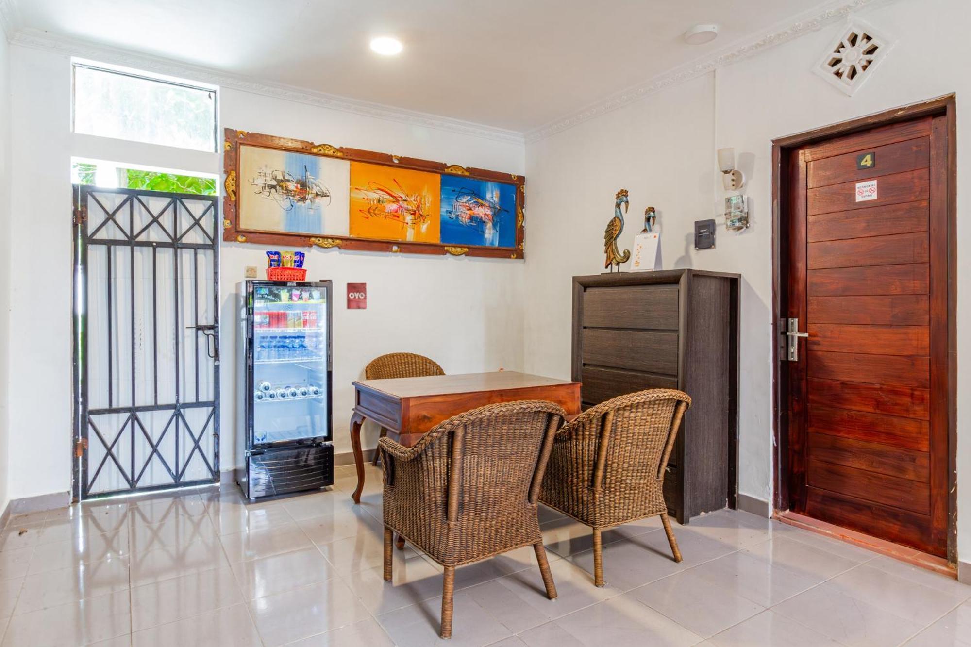 Capital O 93944 Geweka Homestay จิมบาราน ภายนอก รูปภาพ